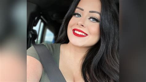 teacher caught with onlyfans|Teacher Megan Gaither put on leave after caught on OnlyFans